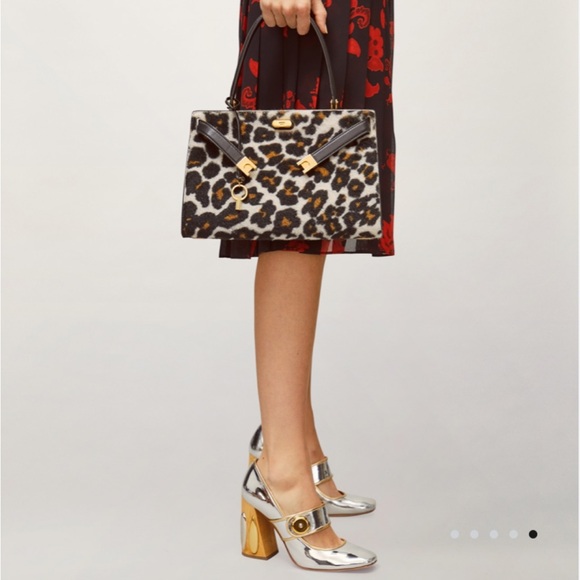 TORY BURCH LEE RADZIWILL SMALL LEATHER AND LEOPARD PRINT SHEARLING BAG - Picture 2 of 16